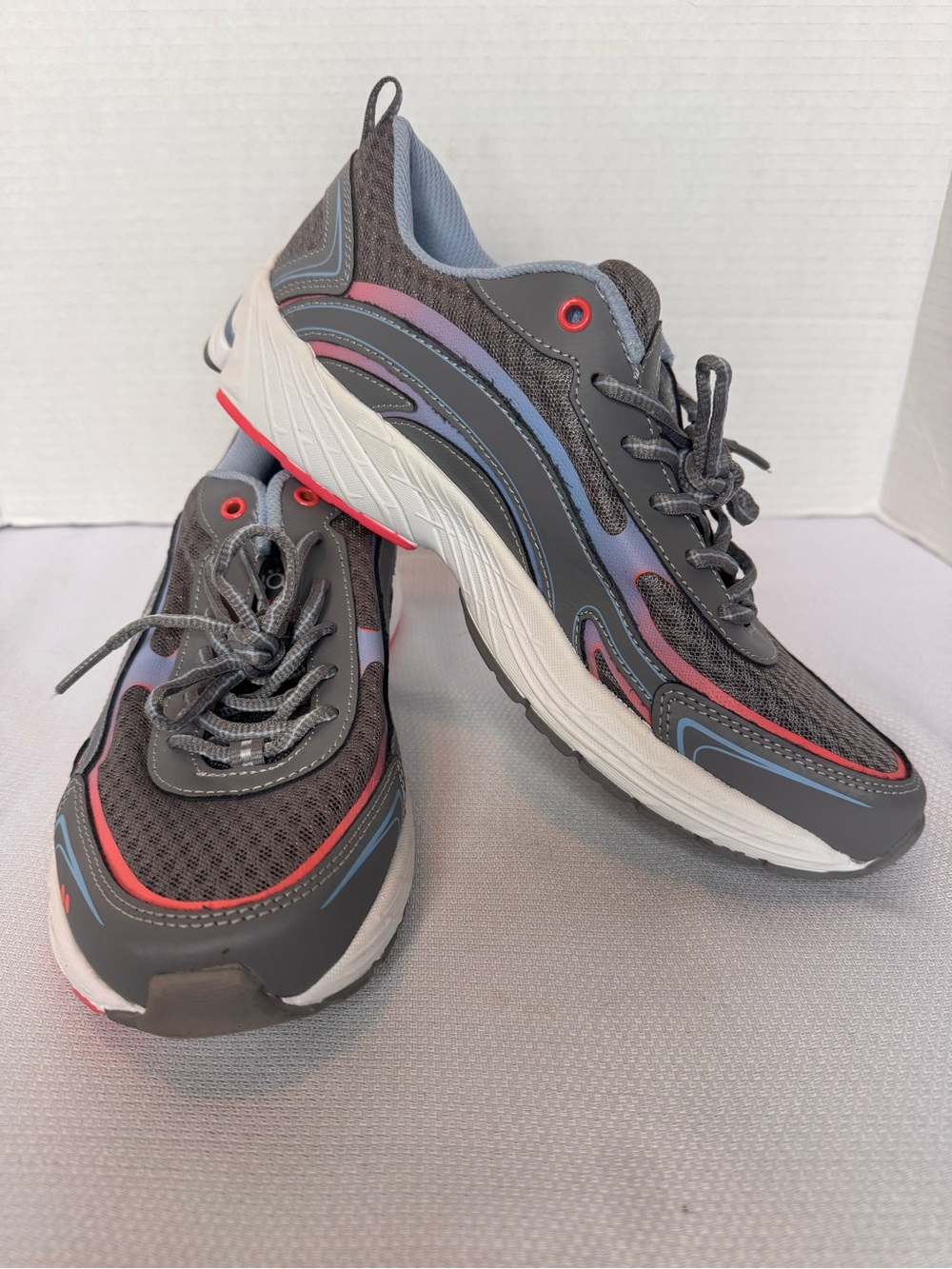Ryka Inspire Gray Coral Walking Sneakers Women’s Size 10